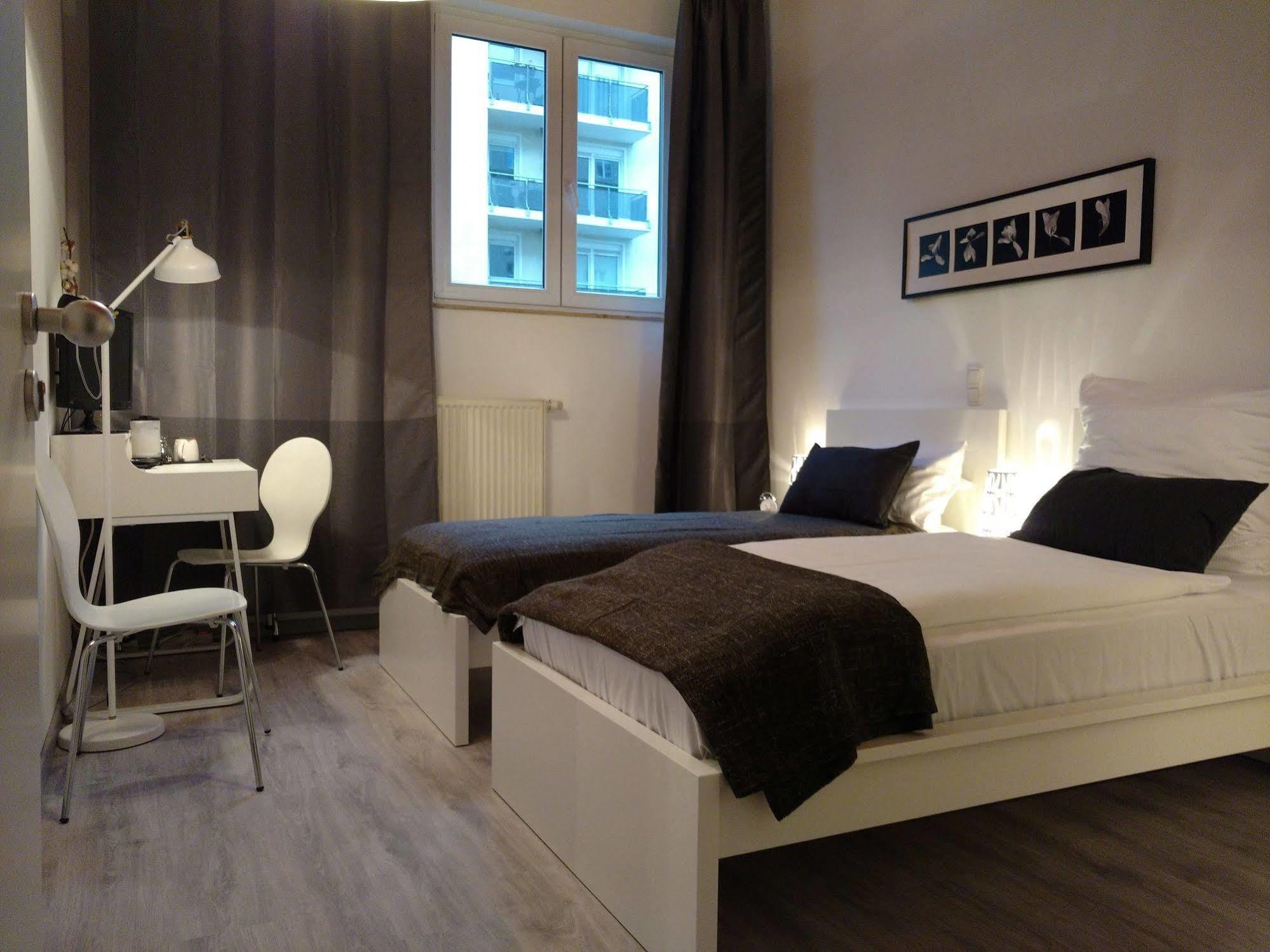 Midi Inn Parkhotel Mitte Berlín Exterior foto